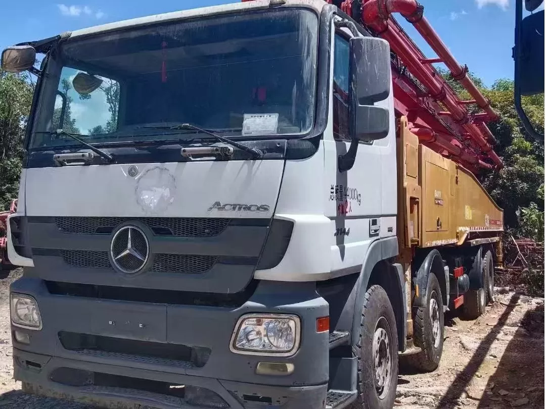 wysokiej jakości pompa do betonu sany boom 2018 56m montowana na ciężarówce na podwoziu benz